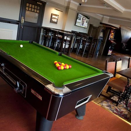The Crown Inn ストーノウェー エクステリア 写真